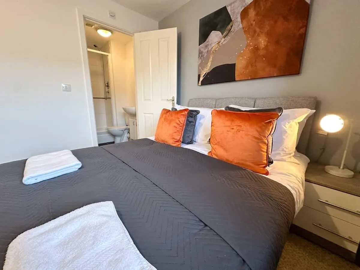 Maddren House By Blue Skies Stays Middlesbrough